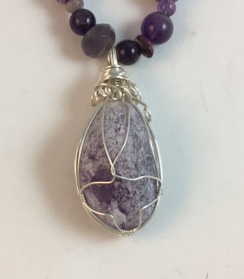 Karen Meador, Ph.D.'s Plump Stone Wrap - , Contemporary Wire Jewelry, Wire Wrapping, Wrapping, Wire Wrapping Jewelry, plump wrap